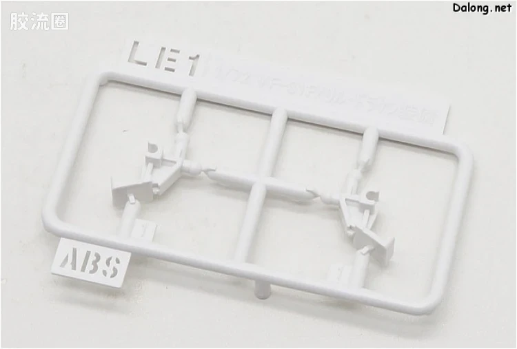 万代超时空要塞系列拼装模型 1比72 VF-31F 齐格飞/Lil Draken装备(疾风·因梅尔曼机) - 图片